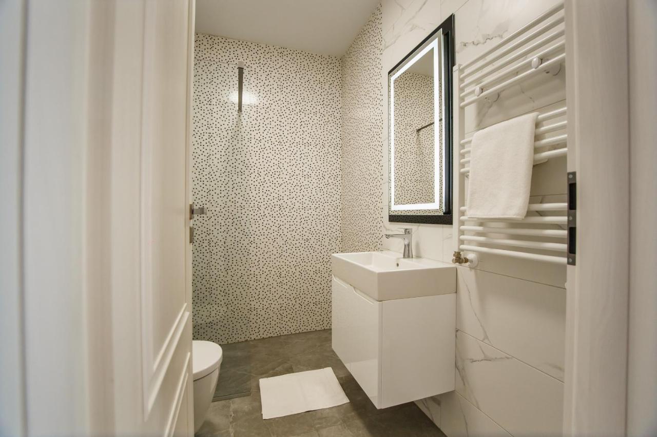 Fantastic Apartment At Prima Residence オラデア エクステリア 写真